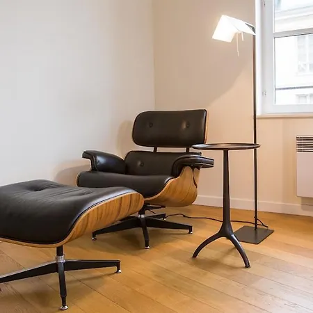 Centrally Located, Refurbished Modern Flat With Views Over The Historic Port Apartment *