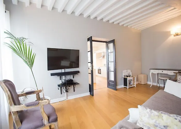 アパート Centrally Located, Refurbished Modern Flat With Views Over The Historic Port